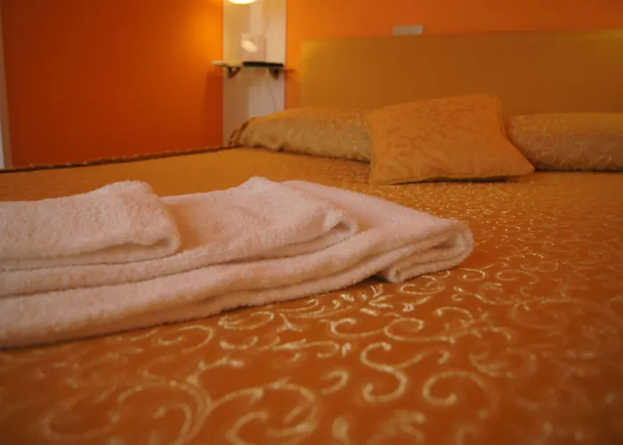 La Mimosa Nocleg ze śniadaniem 4*