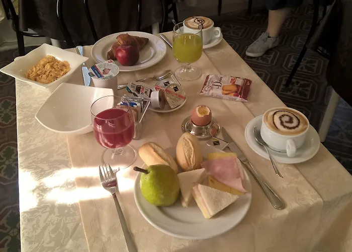 Nocleg ze śniadaniem La Mimosa 4*