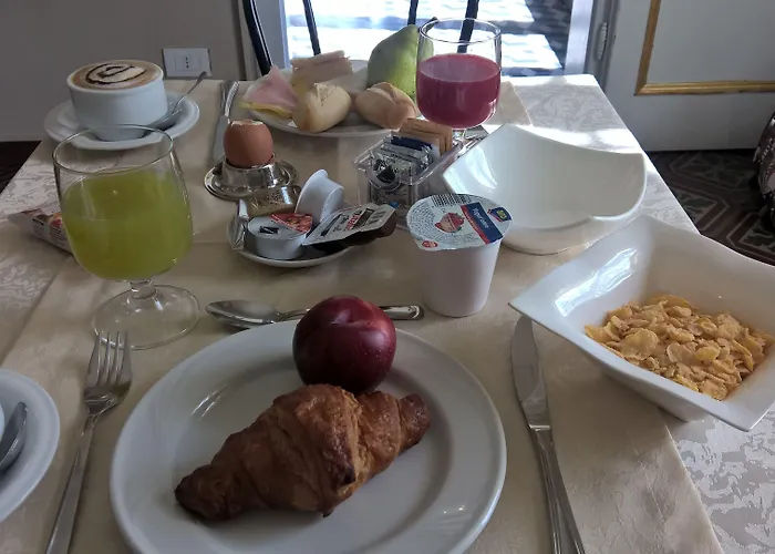 La Mimosa Bed & Breakfast 3*