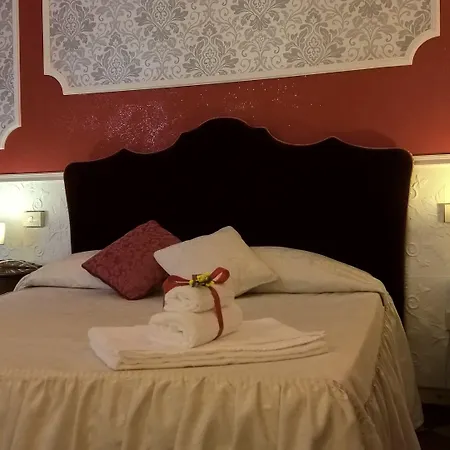 לינה וארוחת בוקר La Mimosa לוקה