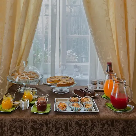 La Mimosa Отель типа 